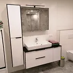 Kanzianibergblick דירה *
